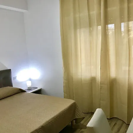 Bed & Breakfast Caruso 2*